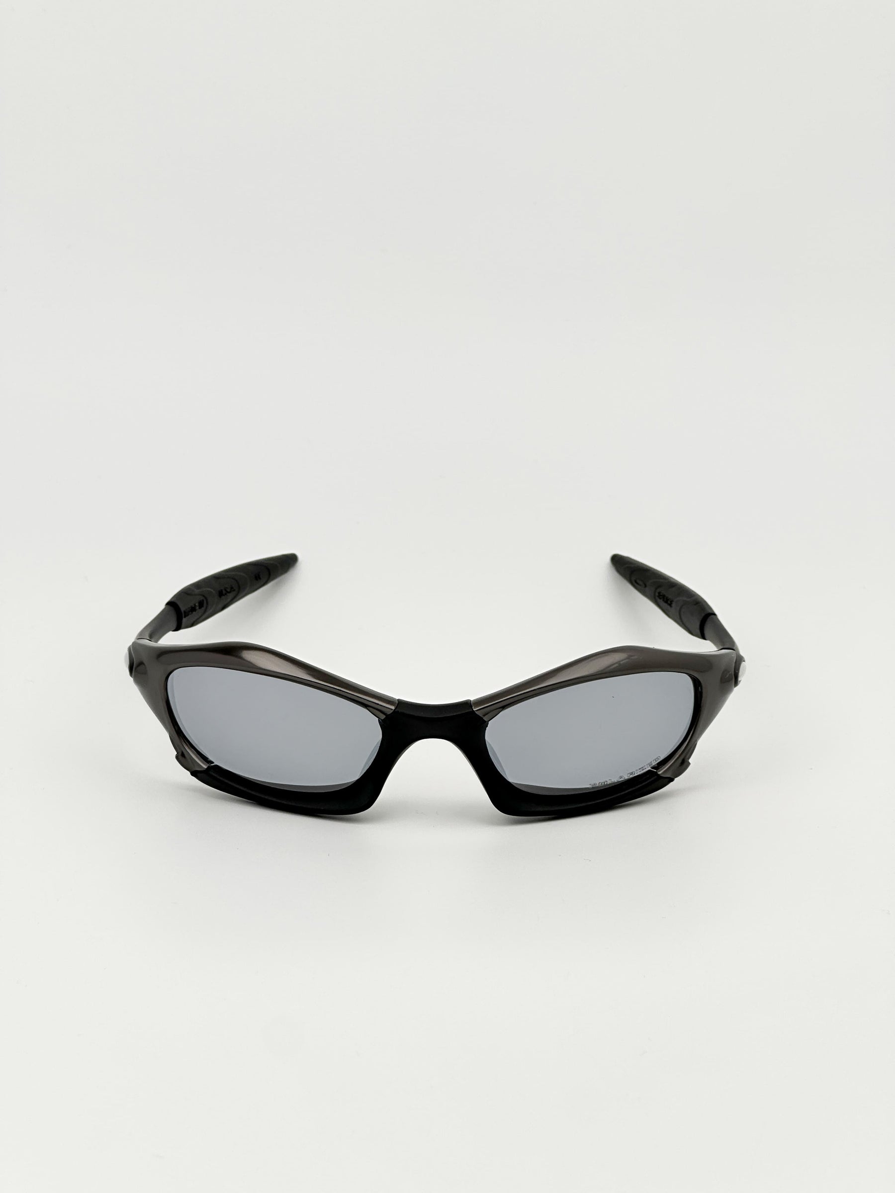 ARCHIVE - 01 DARK EDITION